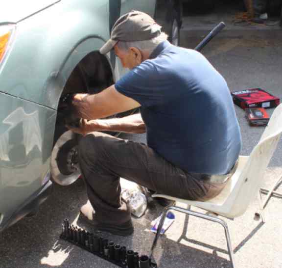 Replacing front rotors and pads